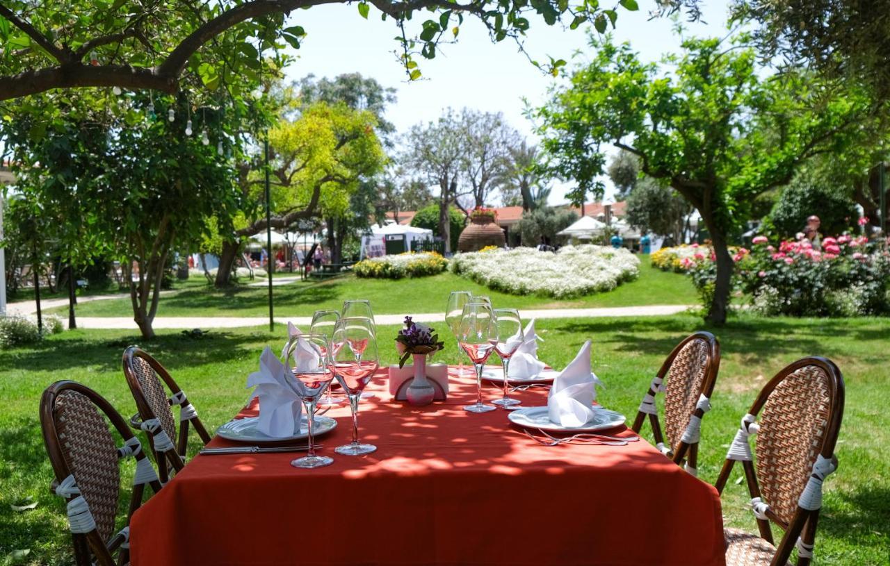 Belconti Resort Hotel Belek Exteriör bild
